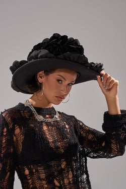 AKIRA Dark Rose Floral Cowboy Hat | Black