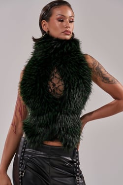 AKIRA Feel Me Baby Fur Blouse | Black | Size 1X