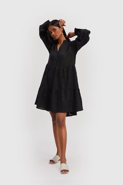 V-neck Tiered Dress in Black - Black / 3XL