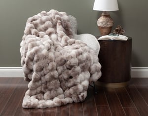 QE Home Bubble Faux Fur Throw in Marled, Geometric, White