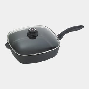 XD Nonstick Square Saute Pan with Glass Lid - Induction - 11" x 11"