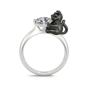 Jeulia Hug Me "Power & Strength" Panther Round Cut Sterling Silver Ring