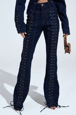 AKIRA Thats On Me Flare Denim Pants | Size XL