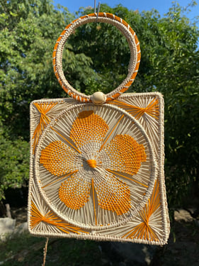 Floral Handwoven Iraca Purse - Orange
