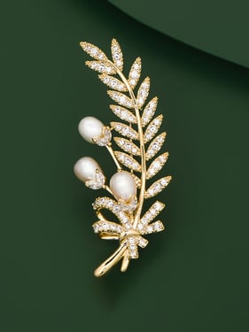 Freshwater Pearl & Alloy Wheat Ear Brooch - Gilded Glow / One Size
