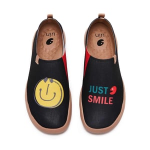 Smiley Black Knitted Men - 12.5