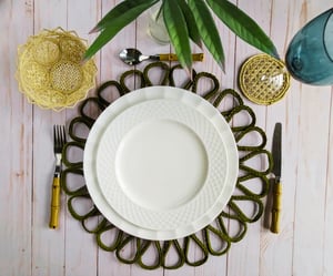 Harmony Handwoven Iraca Placemat - Dark Green