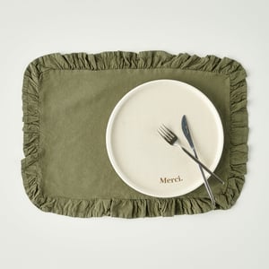Elegance Cotton Ruffled Edge Placemat - Khaki