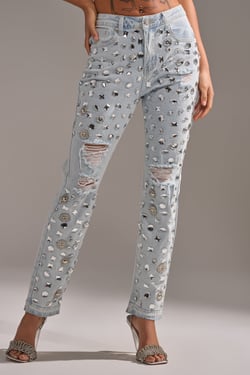 AKIRA Damn Girl Embellished Skinny Denim | Light Blue | Size 32