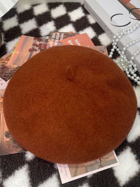 100% Wool Retro Hand-Knit Beret - Terracotta / One Size