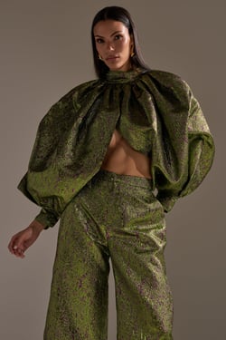 AKIRA Layla Brocade Puff Sleeve Mock Neck Top | Size Large/XL