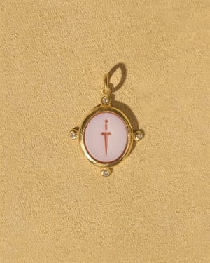 Sardonyx Dagger - 14k Yellow Gold