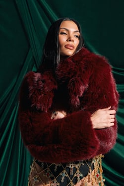 AKIRA Leila Ultra Crop Faux Fur | Burgundy | Size 1X