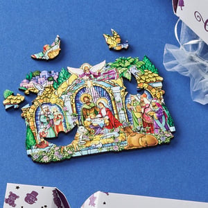 Nativity Window - Cracker