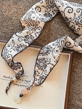 Multi-Functional Floral Printed Silk Scarf - Cream Print / One Size