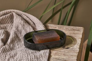 nkuku Ilcoso Recycled Hammered Glass Soap Dish | Bathroom | One Size | Green