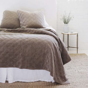Brussels Quilted Cotton Queen Coverlet   Walnut