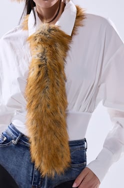 AKIRA Really Like That Faux Fur Tie | Brown