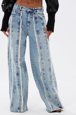AKIRA Who Knows Distressed Wide Leg Denim Pants | Light Blue | Size 1X