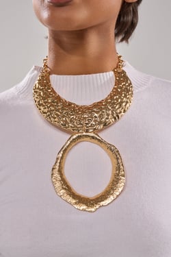 AKIRA Molten Necklace