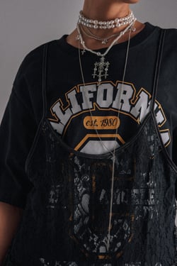 AKIRA Here For The Vibes Necklace