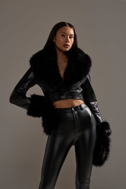 AKIRA Gisele Crop Moto Blazer | Black | Size XL