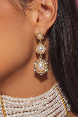 AKIRA Regency Earrings
