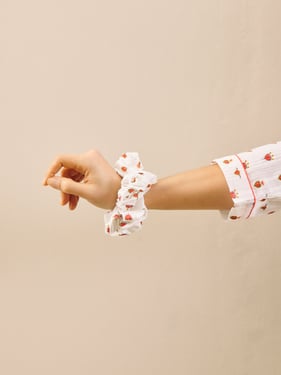 Seersucker Scrunchie Teeny Tiny Sacred Hearts - XS / White