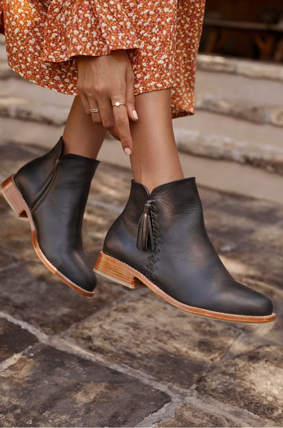 Treasure Leather Ankle Boots (Sz. 8.5)