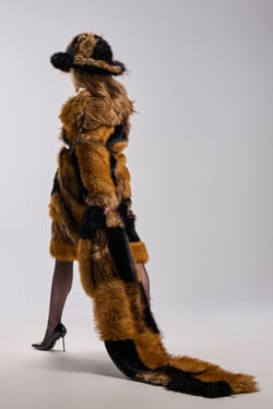 AKIRA Cosmo Faux Fur Scarf | Brown