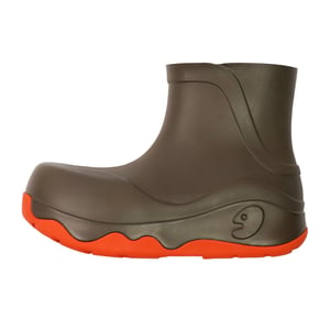 Chocolate Navarra Boots Women - 10/10.5