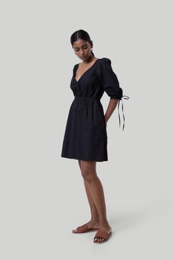 Gathered Elbow Sleeve Short Dress in Black - Black / XS