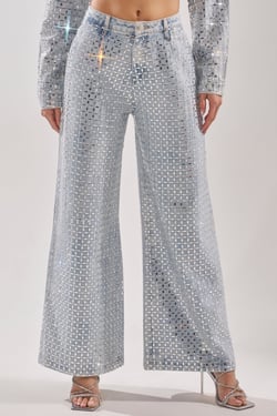 AKIRA Pick N Choose Rhinestone Wide Leg Denim Pants | Light Blue | Size Small