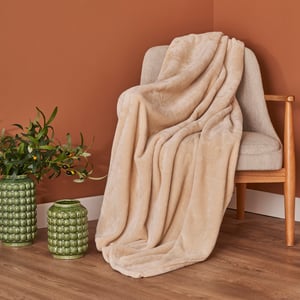 Shelly Wellsoft Plush Throw Blanket - Latte