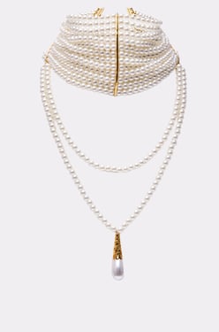 AKIRA Versailles Necklace