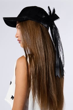 AKIRA Rosa Lace Bow Snapback | Black Hat