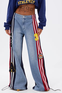 AKIRA Lights Out Two-In-One Jeans | Size 1X