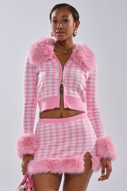 AKIRA Queen Of Love Sweater With Fur Trim | Size 1X