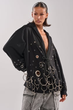AKIRA Ring Around Me Oversized Hooded Sweatshirt | Black | Size 1X/2X