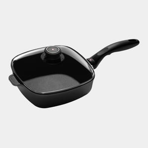XD Nonstick Square Saute Pan with Glass Lid - 8" x 8"