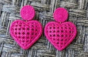 Heart Handwoven Iraca Palm Earrings - Hot Pink