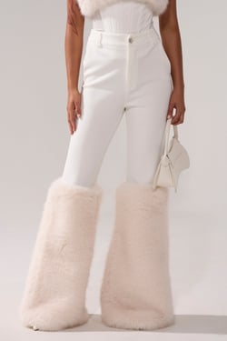 AKIRA Snow Bunny Trouser Pants With Fur Cuff | Size 1X