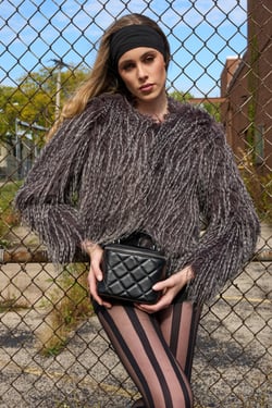 AKIRA Birds Of A Feather Shaggy Faux Fur | Size 1X