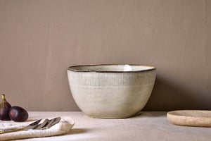 nkuku Malia Serving Bowl | Serveware | One Size | Cream