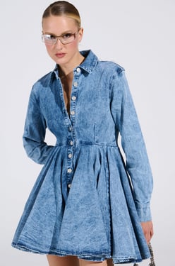 AKIRA The It Girl Mini Dress In Denim | Light Blue | Size Medium