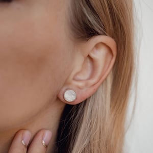 Shell Shine Stud Earrings Rose Gold
