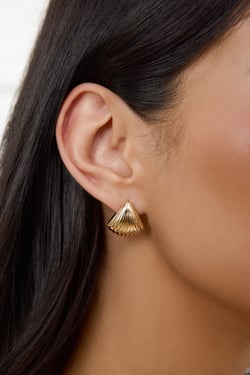 Dreaming Of You Earrings Gold