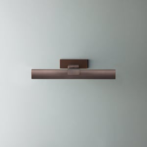 Smaller Seurat rechargeable picture light in bronze
