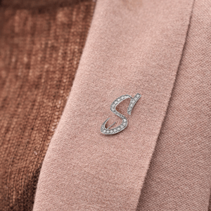 Cicy Bell Womens Letter S Gold Brooch Pins - Letter S