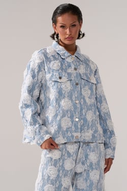 AKIRA Follow My Lead Applique Denim Jacket | Light Blue | Size Small